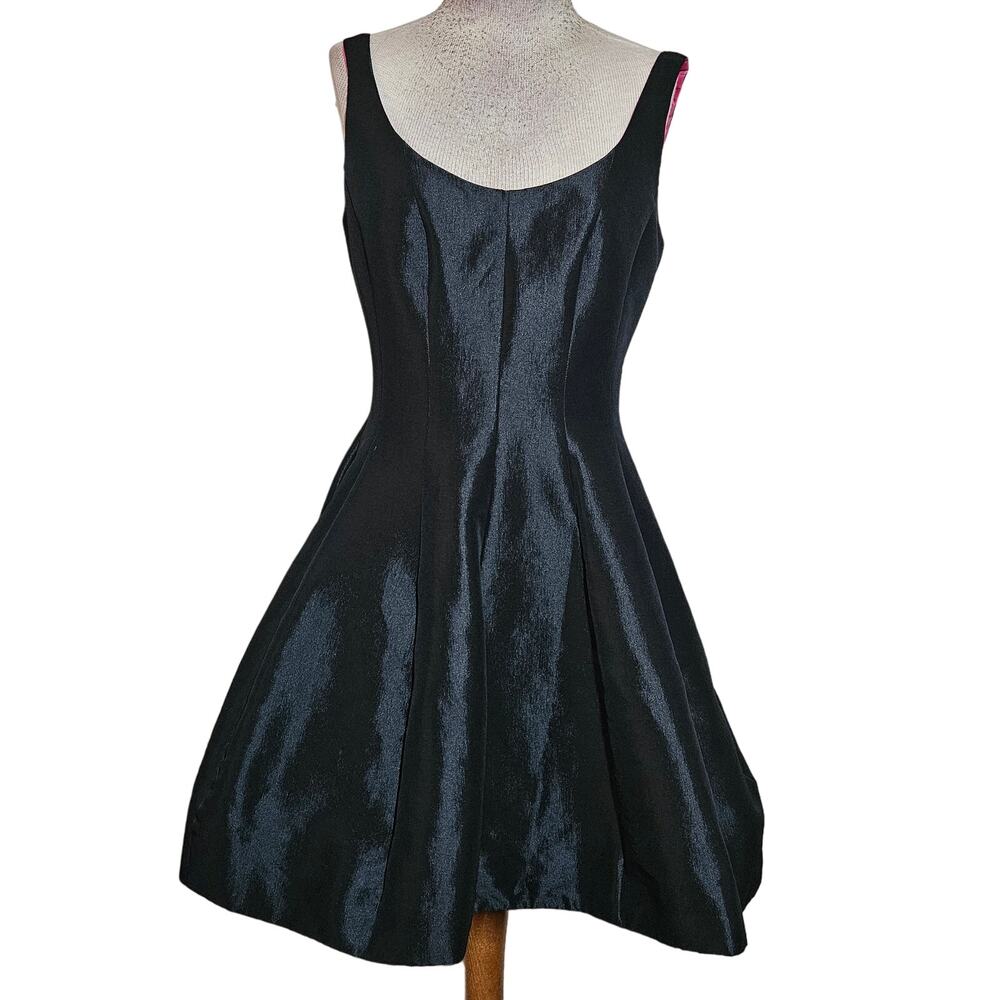 Betsy & Adam Black Sleeveless Mini Cocktail Dress Size 8